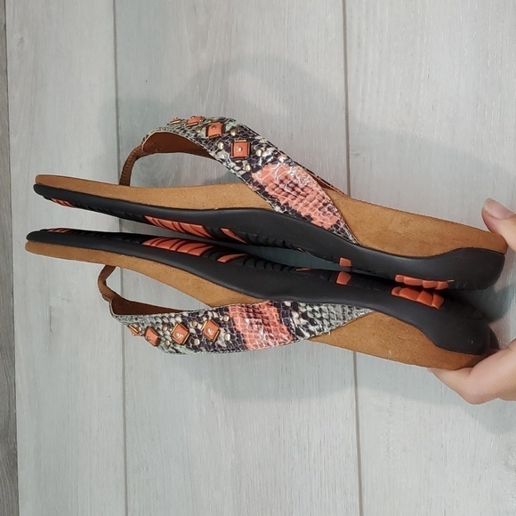 Vionic Women Floriana Comfort Sandals Flip Flop shoes sz 10 - Picture 9 of 11
